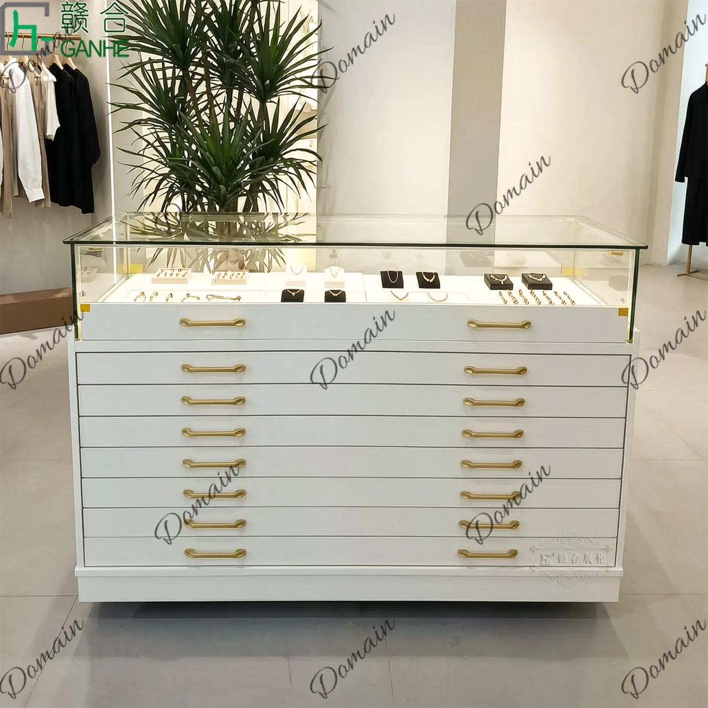 81 N – elegancka, szklana witr – Jewelry For Watches recenzja i cena